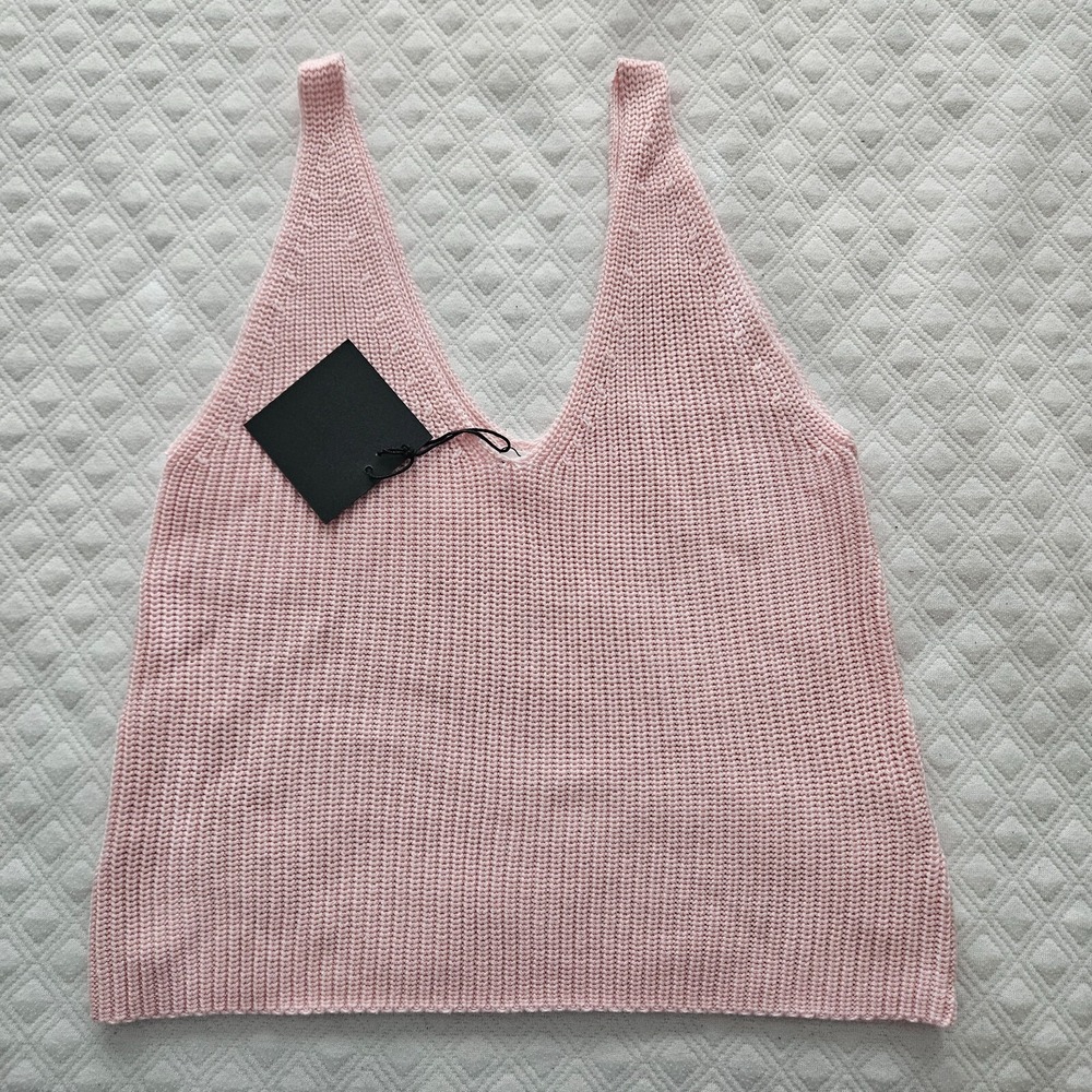 Le Lis Knit Tank Top Sleeveless V-Neck Casual Everyday Pink Size S Crop top‎
